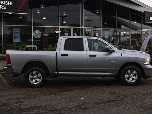 Used 2023 RAM 1500 Classic SLT w/ Trailer & Traction Group image 7