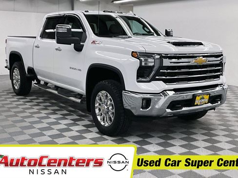 Used 2025 Chevrolet Silverado 2500 LTZ w/ LTZ Convenience Package AWD/4WD image 1