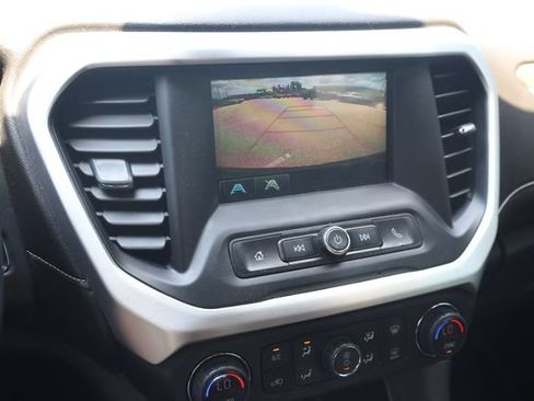 Used 2019 GMC Acadia SLE w/ LPO, Floor Liner Package AWD/4WD image 17