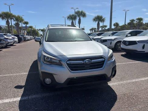 Used 2019 Subaru Outback 2.5i Limited w/ Popular Package #2 image 6