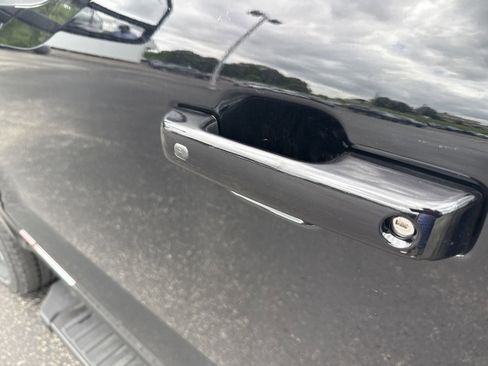 New 2025 Ford F350 Lariat w/ Lariat Ultimate Package image 46