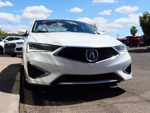 Used 2019 Acura ILX w/ Premium Package FWD image 18