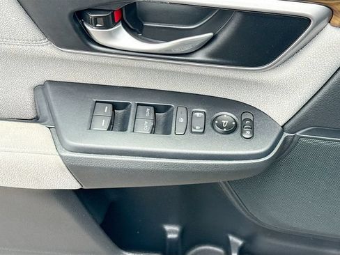 Used 2019 Honda CR-V EX image 17