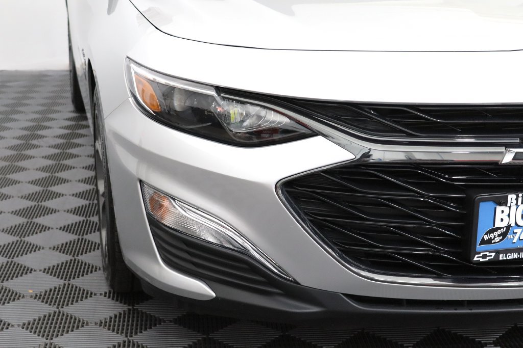 Used 2019 Chevrolet Malibu RS FWD image 11