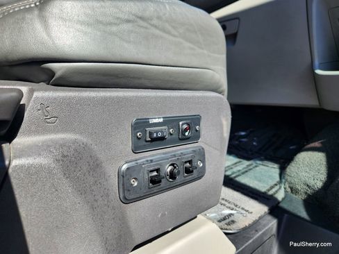 Used 2019 Ford Transit 150 148 Low Roof w/ Exterior Upgrade Package image 34