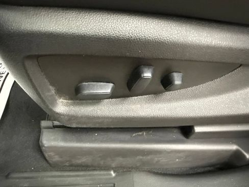 Used 2018 GMC Sierra 1500 SLT AWD/4WD image 24