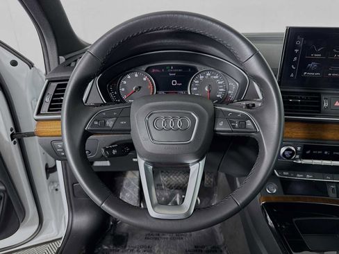 Used 2024 Audi Q5 2.0T Premium image 11