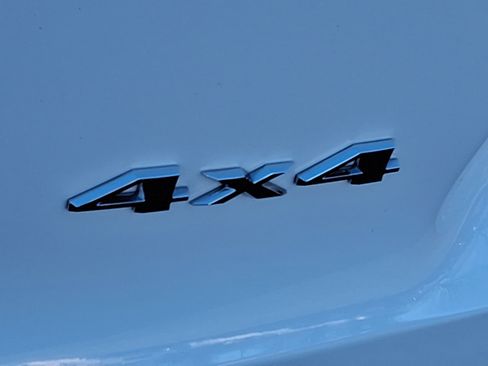 Used 2020 Jeep Cherokee Latitude Plus w/ Cold Weather Group image 33