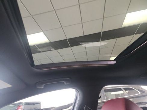 Used 2019 Kia Stinger GT2 AWD/4WD image 19