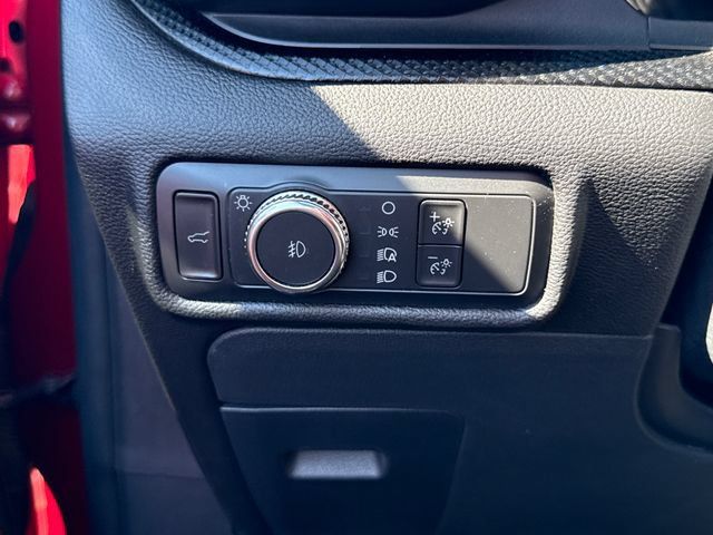 Used 2022 Ford Explorer ST w/ Equipment Group 401A AWD/4WD image 29