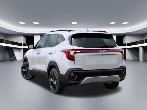 New 2026 Kia Seltos EX w/ EX Sunroof Package image 4