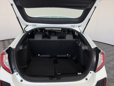 Used 2019 Honda Civic Sport Touring image 14