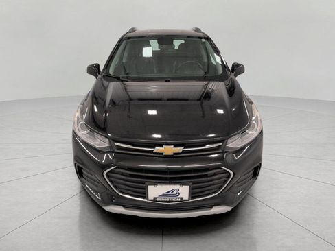 Used 2018 Chevrolet Trax LT w/ LT Convenience Package FWD image 13