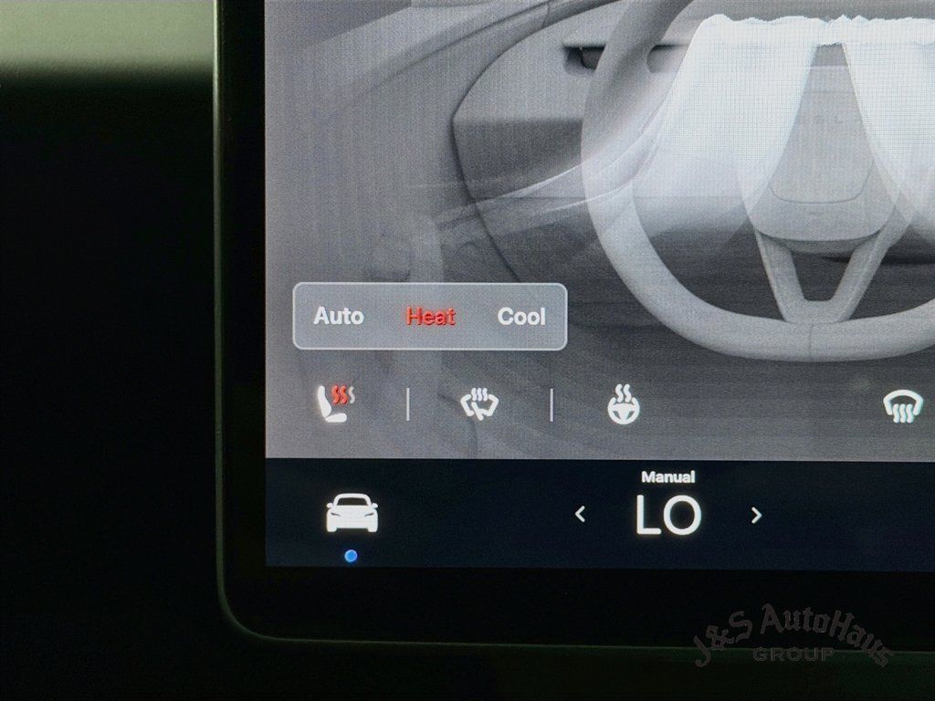Used 2024 Tesla Model 3 Long Range RWD image 26