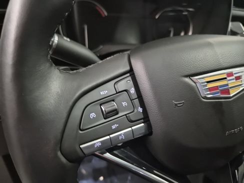 Certified 2025 Cadillac XT6 Premium Luxury image 20