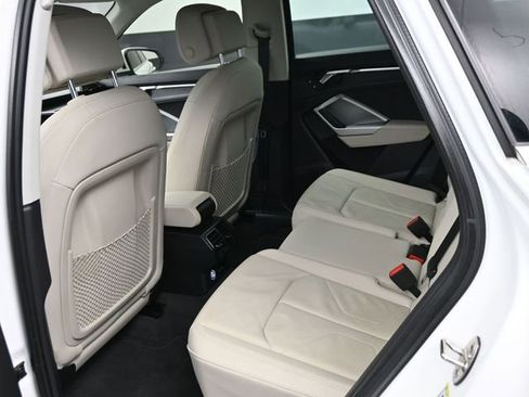 Used 2019 Audi Q3 2.0T Premium Plus w/ Premium Plus Package image 13