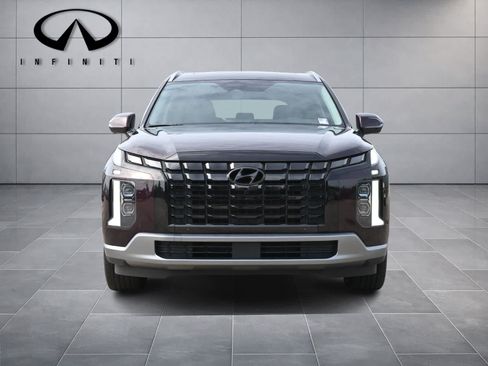 Used 2023 Hyundai Palisade SEL AWD/4WD image 2