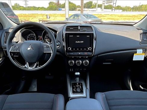 New 2025 Mitsubishi Outlander Sport SE image 7
