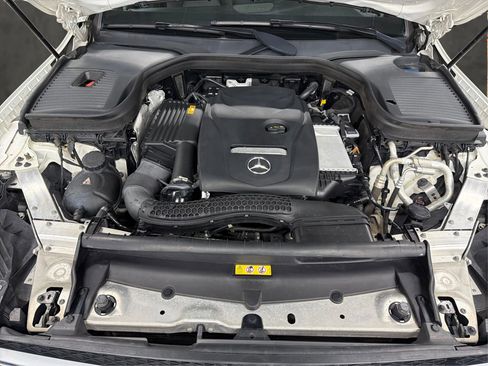 Used 2018 Mercedes-Benz GLC 300 image 9