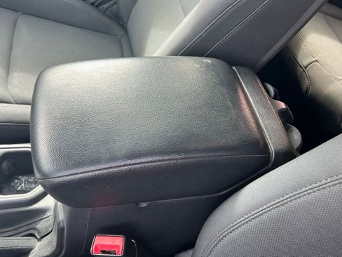 Used 2020 Jeep Wrangler Unlimited Willys image 36