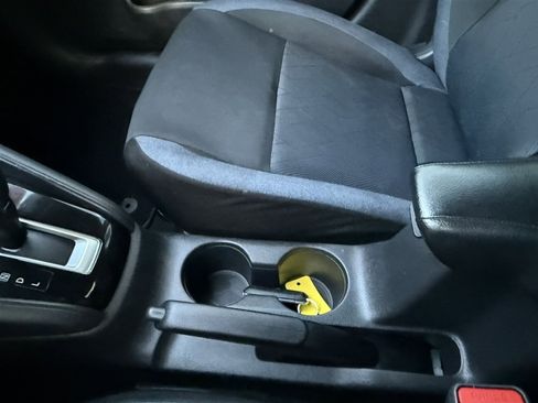 Used 2023 Nissan Versa SV image 26