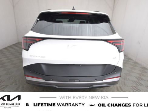 New 2026 Kia Sportage EX image 6