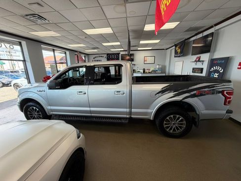 Used 2019 Ford F150 XLT w/ Equipment Group 302A Luxury AWD/4WD image 9