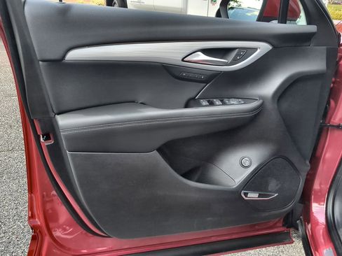 New 2025 Buick Envision Avenir image 23