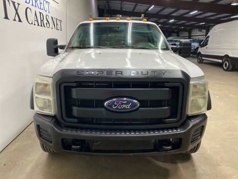 Used 2015 Ford F550 2WD Regular Cab Super Duty image 12