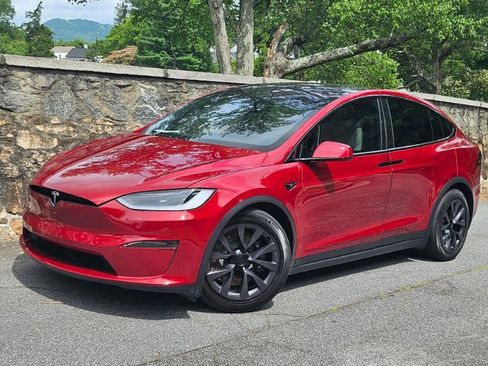 Used 2023 Tesla Model X AWD/4WD image 5