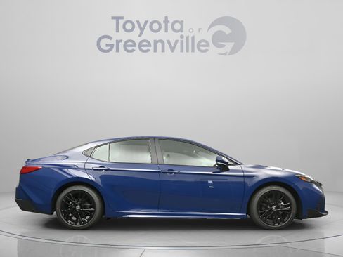 New 2026 Toyota Camry SE FWD image 16