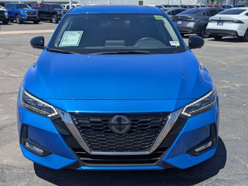 Used 2023 Nissan Sentra SR w/ SR Premium Package FWD image 6