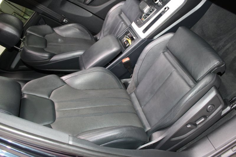 Used 2018 Audi SQ5 Premium Plus w/ S Sport Package AWD/4WD image 34