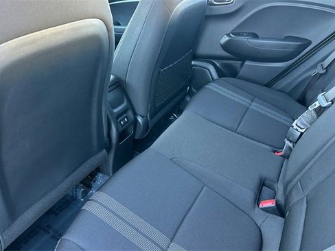 Used 2024 Hyundai Venue SEL image 13