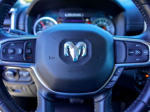 Used 2022 RAM 1500 Laramie image 12