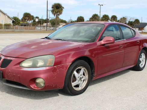 Used 2004 Pontiac Grand Prix GT w/ Drivers Package image 1