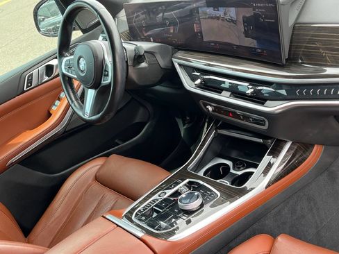 Used 2023 BMW X7 xDrive40i w/ Executive Package AWD/4WD image 9