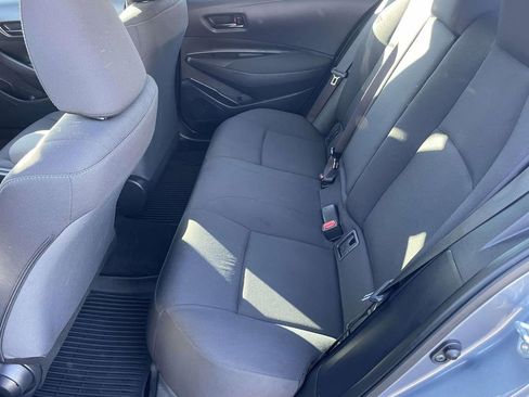 Used 2025 Toyota Corolla LE w/ Convenience Package image 10