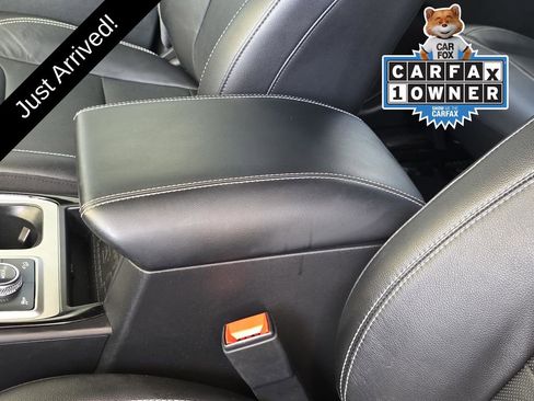 Used 2022 Ford Explorer ST w/ Equipment Group 401A AWD/4WD image 9