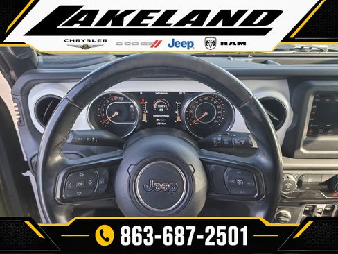 Used 2021 Jeep Wrangler Unlimited Sport AWD/4WD image 25