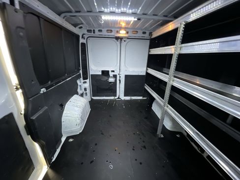 Used 2021 RAM ProMaster 1500 w/ Convenience Group image 8