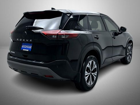 Used 2023 Nissan Rogue SV image 5