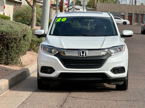 Used 2020 Honda HR-V EX image 2
