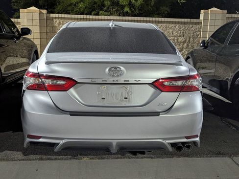 Certified 2019 Toyota Camry SE w/ Protection Package (Q2) FWD image 5