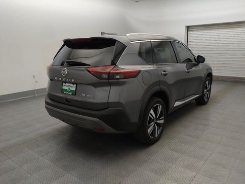 Used 2021 Nissan Rogue SL AWD/4WD image 9