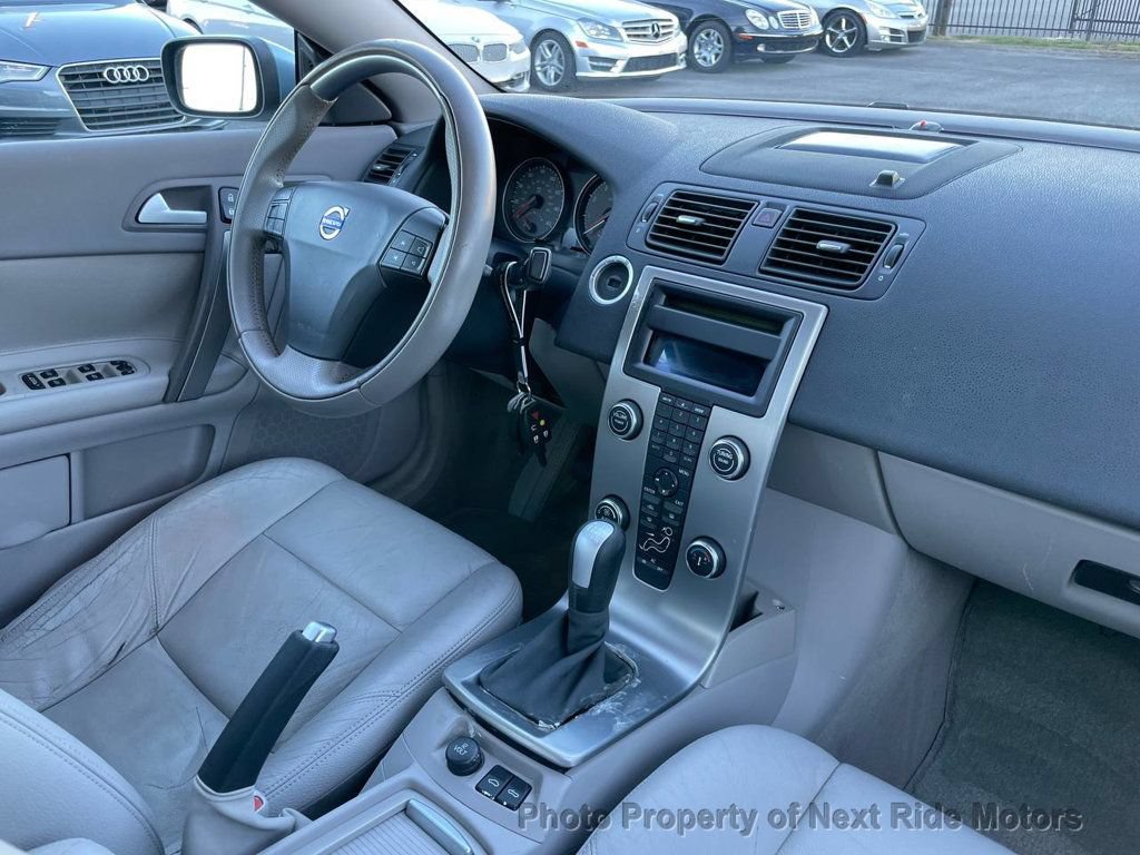 Used 2007 Volvo C70 T5 FWD image 25