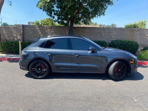 Used 2022 Porsche Macan GTS AWD/4WD image 7