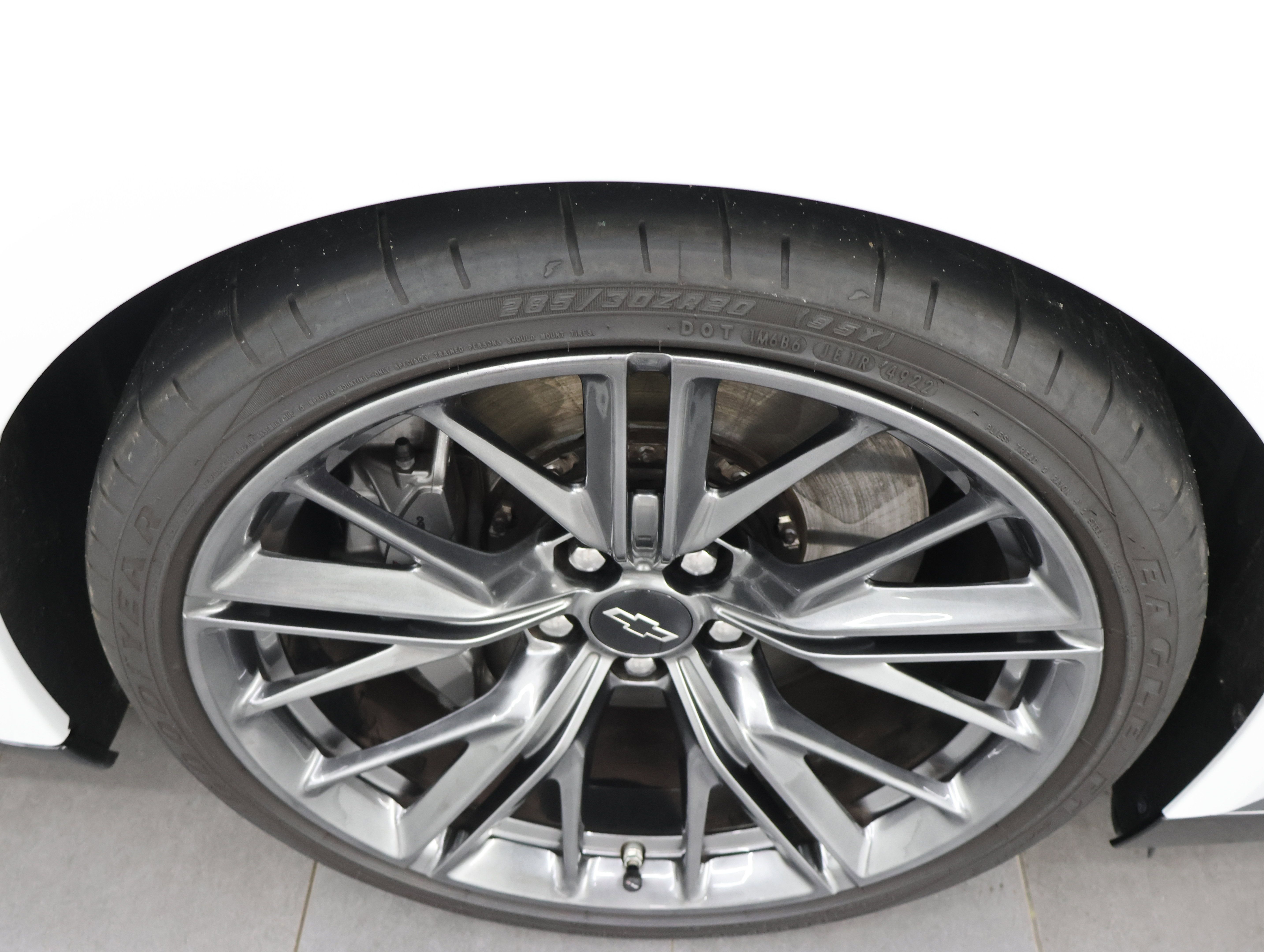 Used 2023 Chevrolet Camaro ZL1 RWD image 3