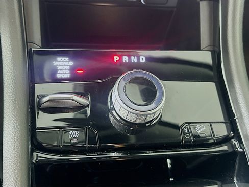 Used 2023 Jeep Grand Cherokee 4WD 4xe image 24