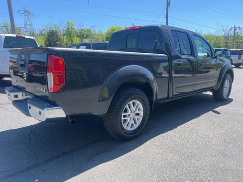 Used 2014 Nissan Frontier SV w/ SV Value Truck Package AWD/4WD image 6
